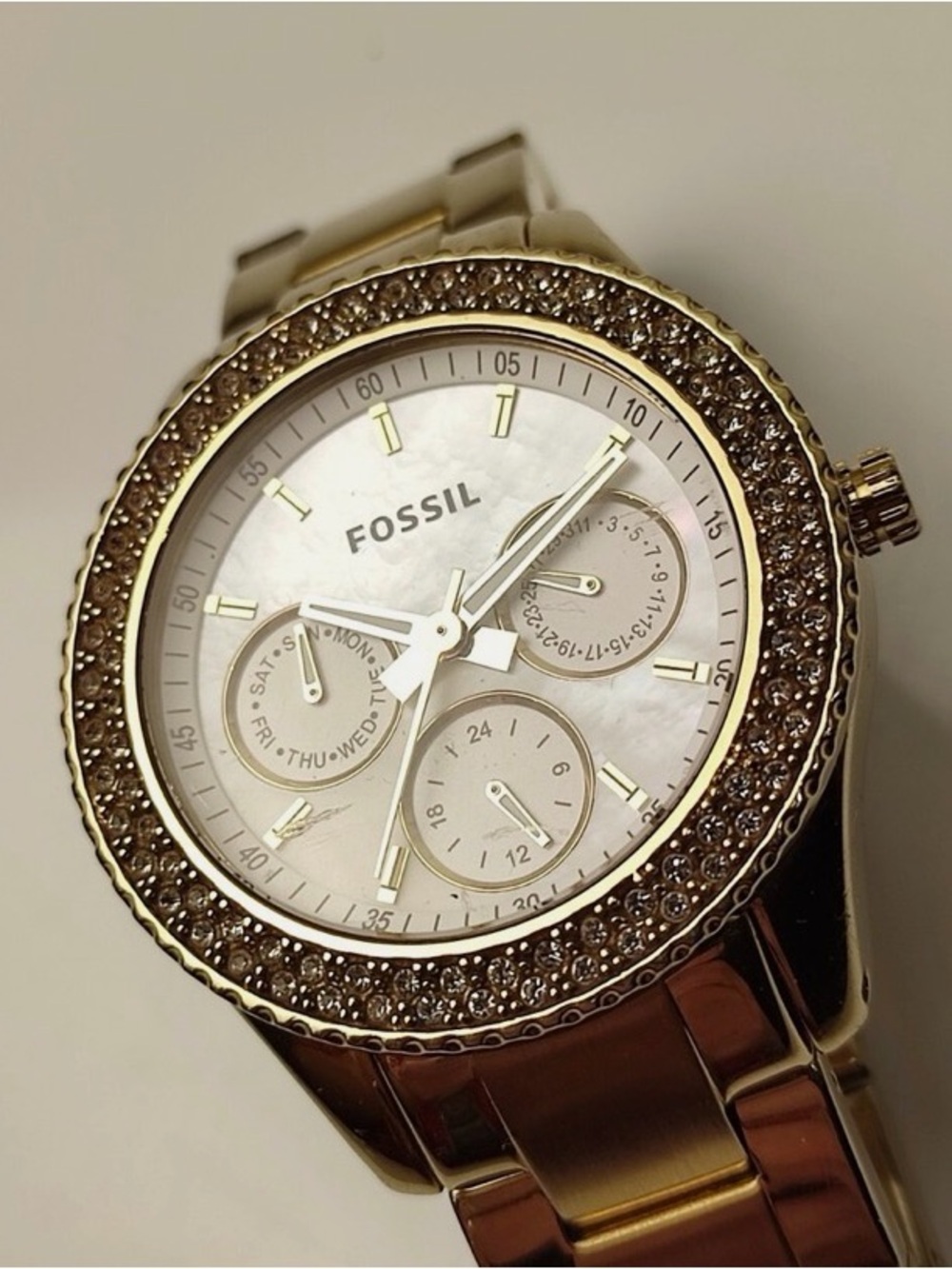 Fossil Gold-Tone Crystal Bezel Mother-of-Pearl Dial Women's Watch